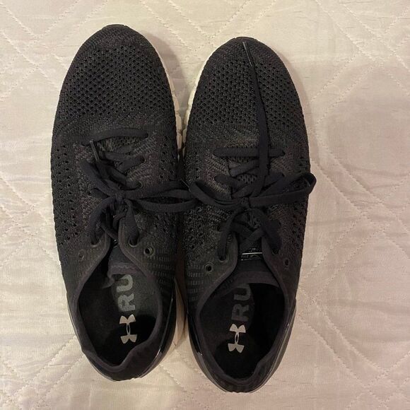 Under Armour HOVR Sonic Running Shoe‎ size 8 - Picture 5 of 10